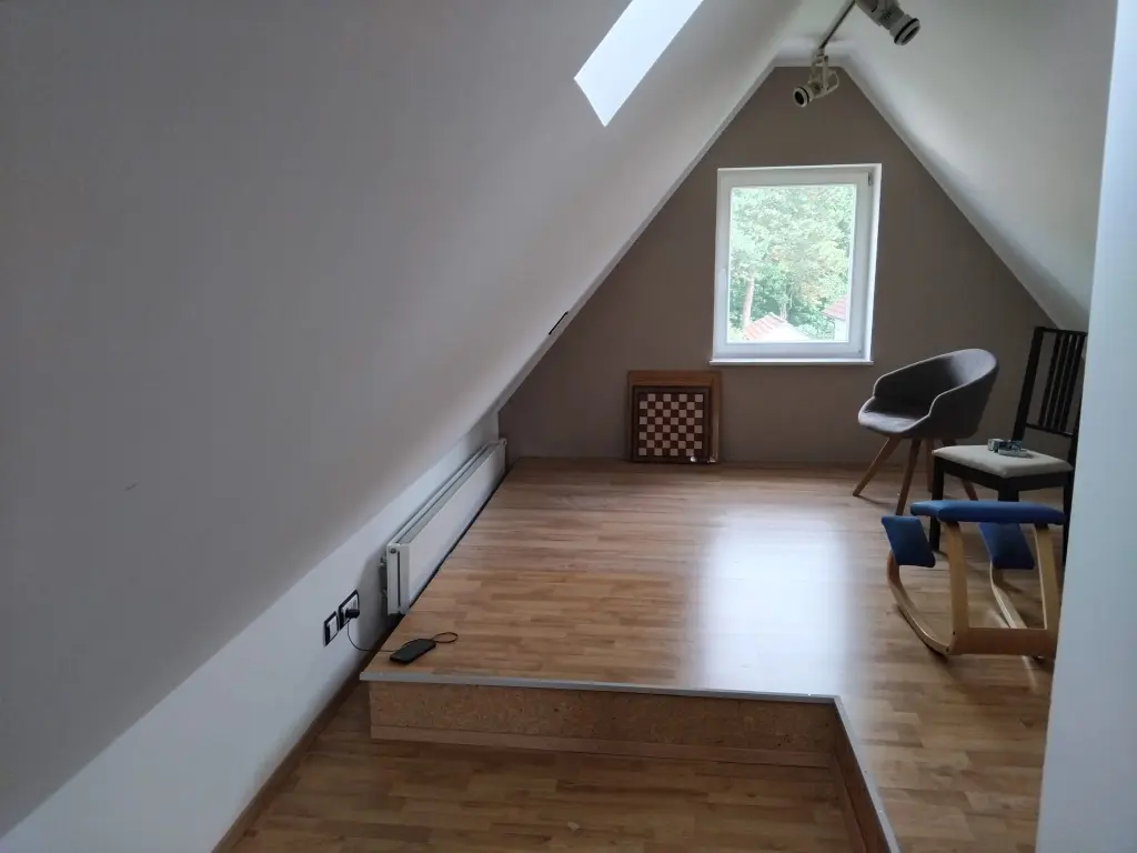 Dachgeschoss Renovierung Nachher