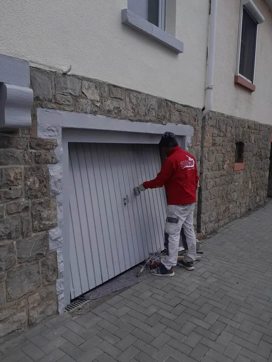 Malerarbeiten Rhein-Main — Andymen Maler mit Stern
